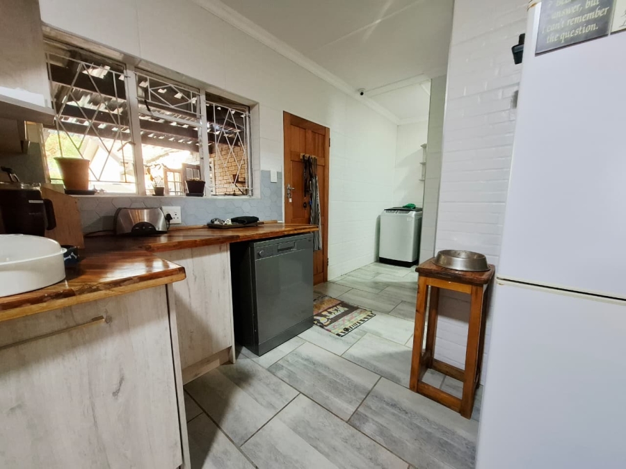 4 Bedroom Property for Sale in Uitsig Free State